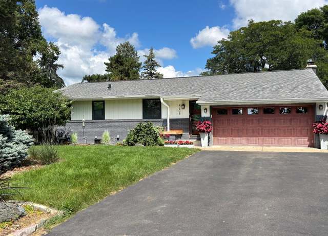 Property at 4208 W 70th St, Edina, MN 55435, 4 beds, 3 baths