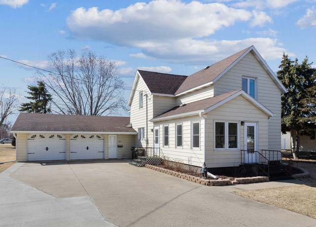 Property at 141 Main St E, Richmond, MN 56368, 4 beds, 3 baths