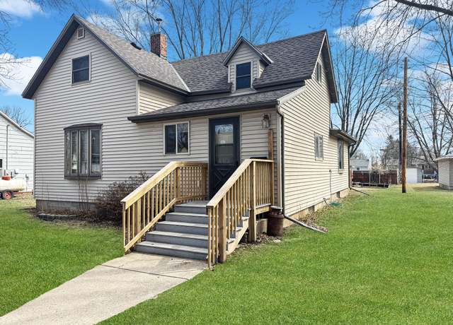 Property at 2745 Norwood Ave, Slayton, MN 56172, 3 beds, 2 baths