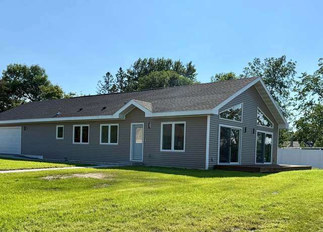 Property at 726 Dandrew Ln, Detroit Lakes, MN 56501, 2 beds, 2 baths