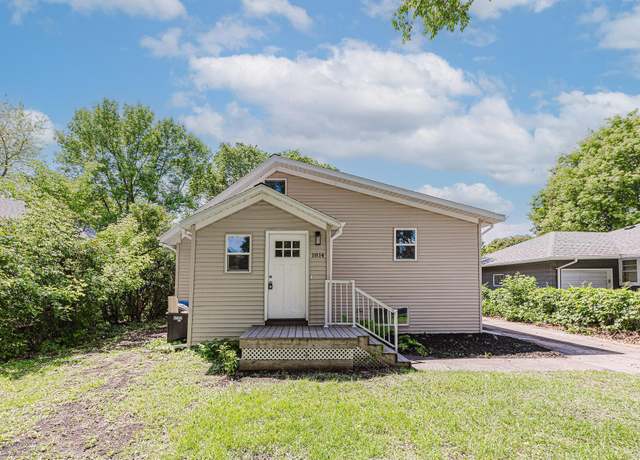 Property at 1814 5th St N, Fargo, ND 58102, 4 beds, 2 baths