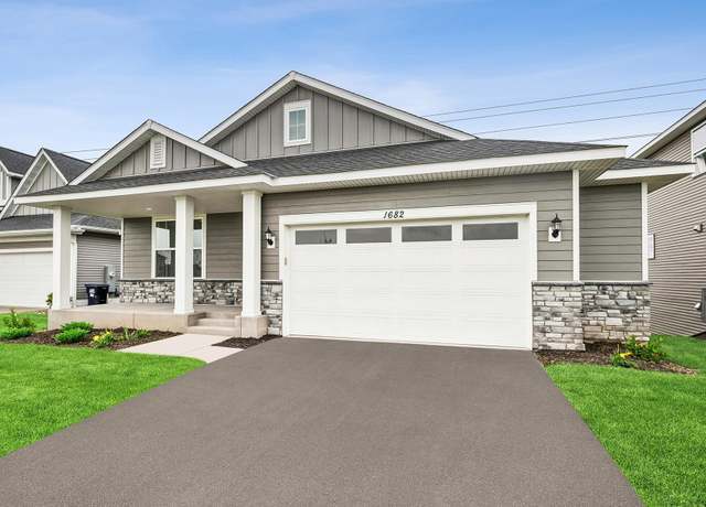 Property at 1682 Tyrone Dr, Shakopee, MN 55379, 3 beds, 2 baths