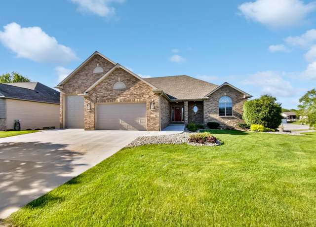 Property at 1101 Golfers Ct SE, Rochester, MN 55904, 3 beds, 3 baths