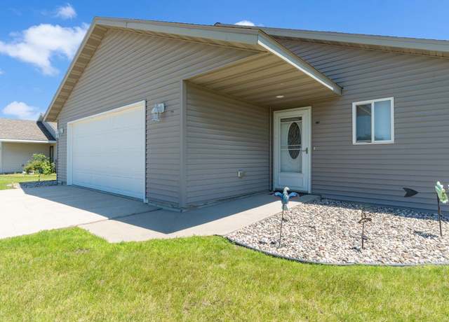Property at 114 8th St S, Hoffman, MN 56339, 2 beds, 2 baths