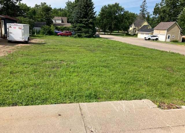 Property at 400 Douglas Ave, Henning, MN 56551