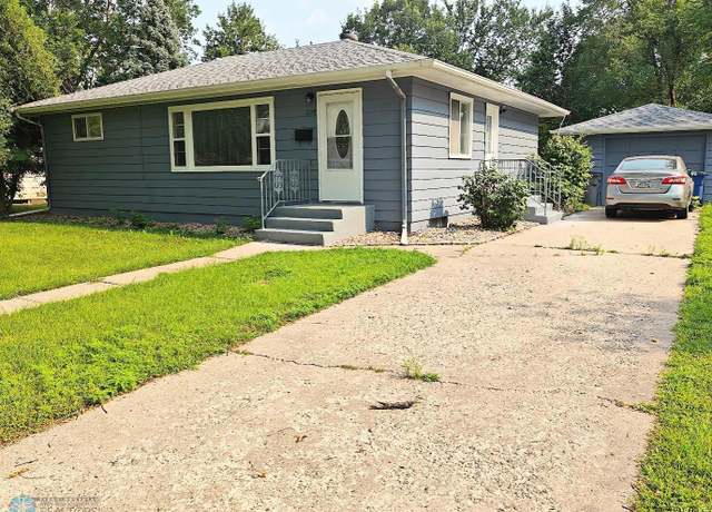 Property at 1309 16th Ave S, Moorhead, MN 56560, 3 beds, 2 baths