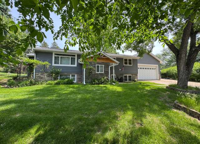 Property at 1903 Lenore Ln, Red Wing, MN 55066, 4 beds, 2 baths