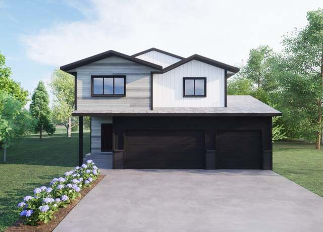 Property at 7358 30th St S, Fargo, ND 58104, 4 beds, 4 baths