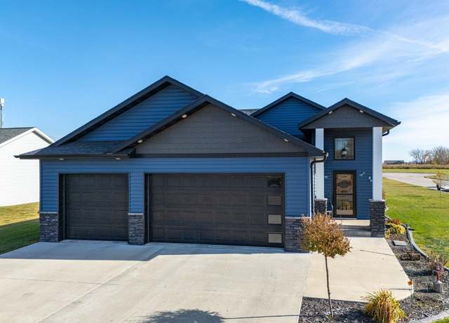 Property at 1600 Barrette St, Crookston, MN 56716, 3 beds, 3 baths