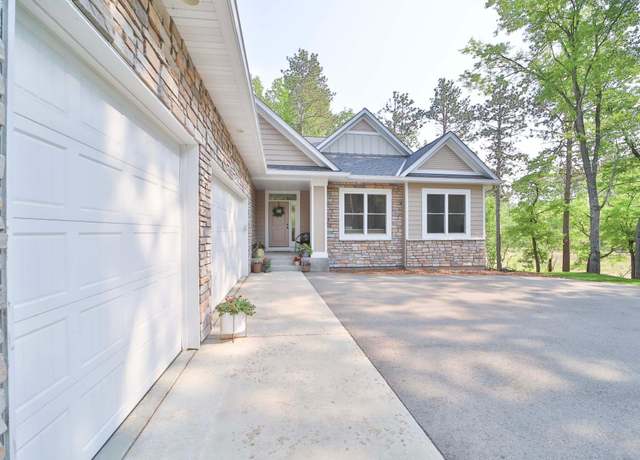 Property at 23904 Summer Haven Ln, Nisswa, MN 56468, 5 beds, 3 baths
