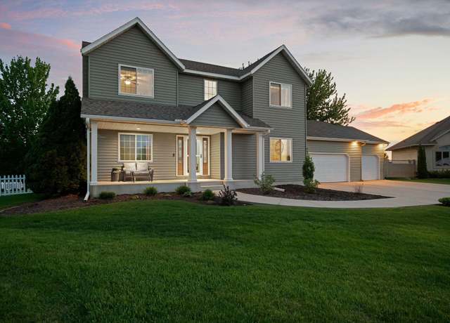Property at 2703 10th Ave SW, Austin, MN 55912, 5 beds, 4 baths