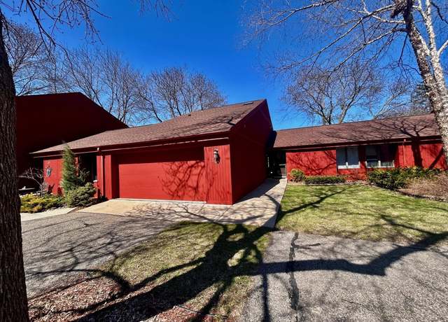 Property at 705 Lincoln St N, Northfield, MN 55057, 3 beds, 2 baths