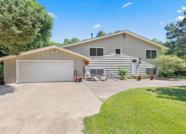 Property at 225 Quant Ave N, Lakeland, MN 55043, 3 beds, 2 baths