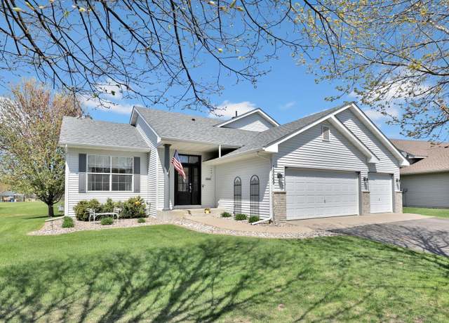 Property at 18669 Dylan Dr, Farmington, MN 55024, 4 beds, 3 baths