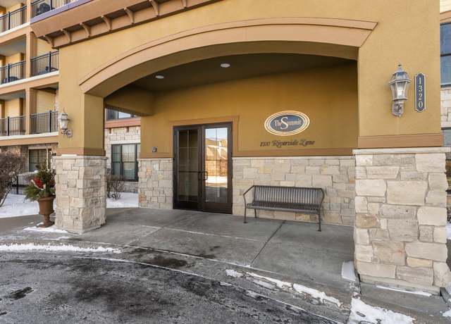 Property at 1320 Riverside Ln #112, Mendota Heights, MN 55118, 2 beds, 2 baths