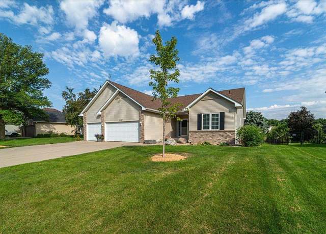 Property at 2147 Ponds Way, Shakopee, MN 55379, 3 beds, 3 baths