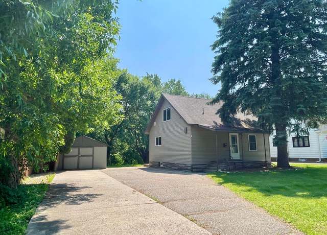 Property at 608 2nd St S, Cold Spring, MN 56320, 3 beds, 1 bath