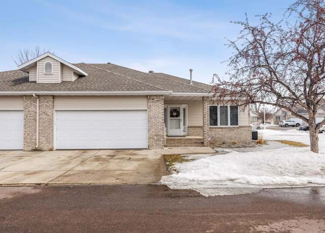 Property at 2441 Madison Square Dr S, Fargo, ND 58104, 3 beds, 3 baths