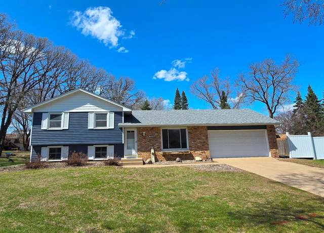 Property at 10146 Verdin Cir NW, Coon Rapids, MN 55433, 3 beds, 2 baths