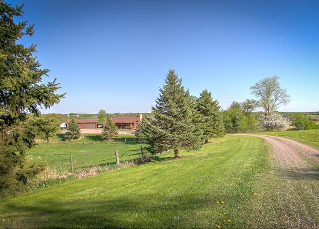 Property at 2200 405th Ave NW, Braham, MN 55006, 4 beds, 2 baths