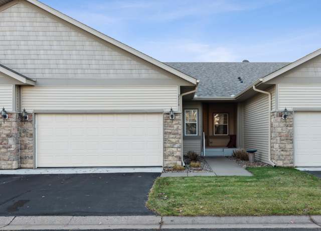Property at 2374 Westgate Pl, River Falls, WI 54022, 4 beds, 3 baths