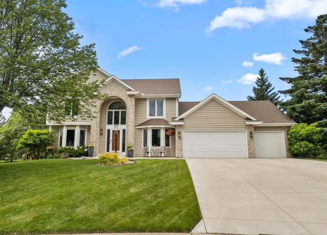 Property at 1541 Wexford Ct, Eagan, MN 55122, 4 beds, 4 baths