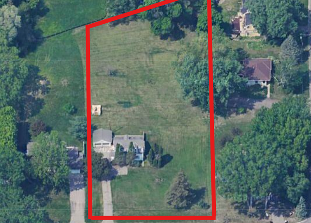 Property at 10408 Belmont Rd, Hopkins, MN 55305