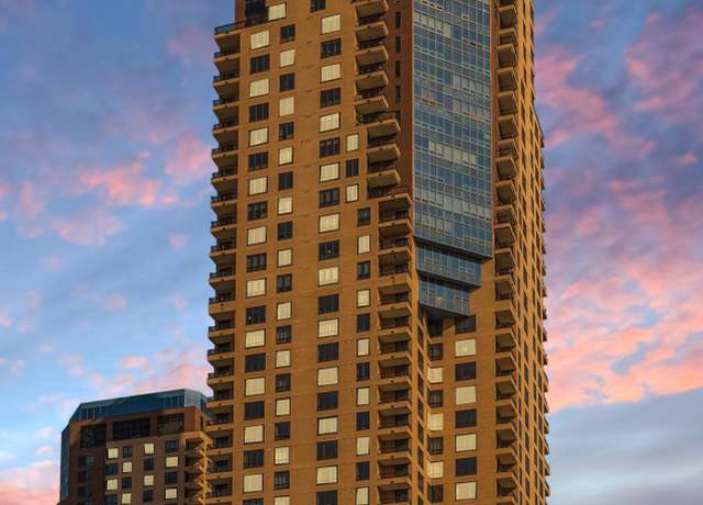 Property at 168 6th St E #4202, Saint Paul, MN 55101, 2 beds, 2 baths