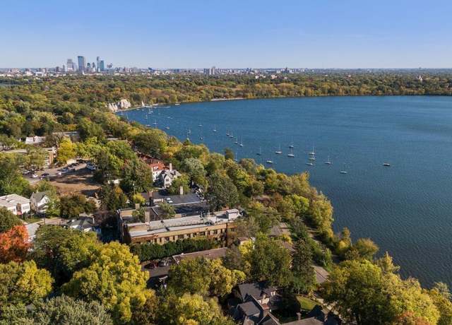 Property at 4430 W Lake Harriet Pkwy #304, Minneapolis, MN 55410, 1 bed, 1 bath