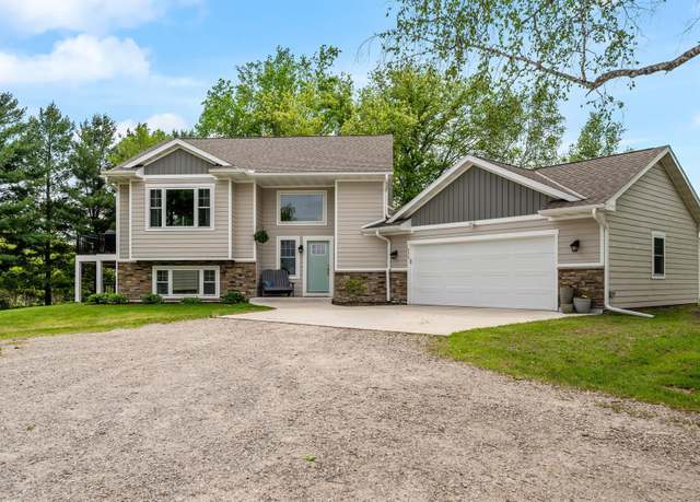 Property at 975 100th St NE, Monticello Twp, MN 55362, 4 beds, 3 baths