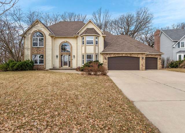 Property at 8966 Jewel Ave S, Cottage Grove, MN 55016, 4 beds, 4 baths