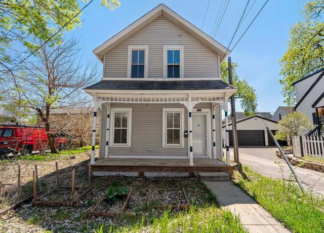 Property at 1213 E 26th St, Minneapolis, MN 55404, 2 beds, 1 bath