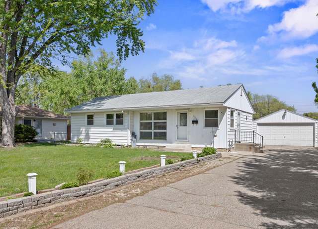 Property at 8515 Elliot Ave S, Bloomington, MN 55420, 4 beds, 2 baths