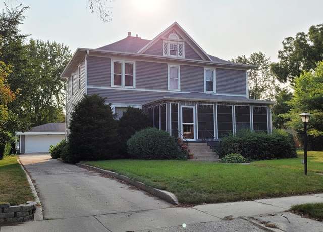 Property at 613 12th St S, Benson, MN 56215, 5 beds, 3 baths