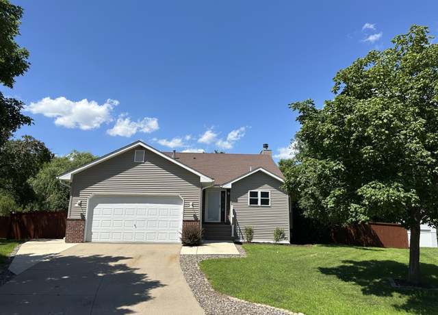 Property at 18580 Elgin Ave, Farmington, MN 55024, 3 beds, 3 baths