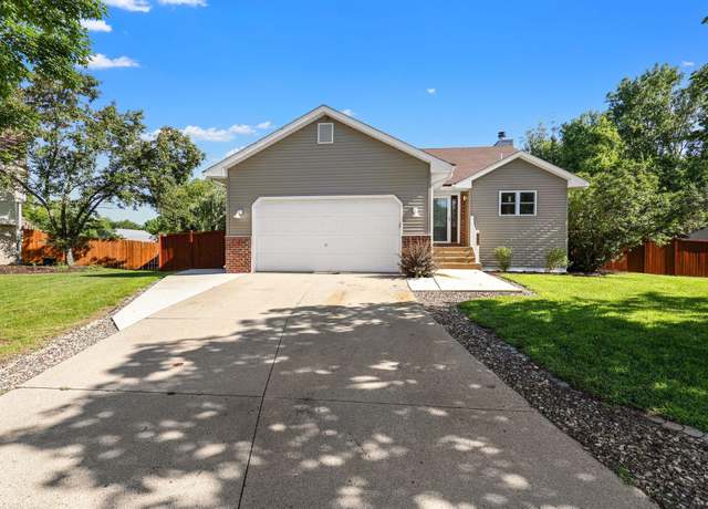 Property at 18580 Elgin Ave, Farmington, MN 55024, 3 beds, 3 baths
