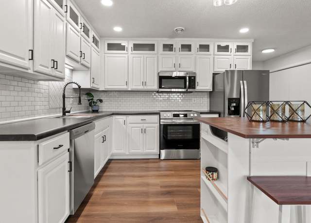 Property at 920 Portland St, Villard, MN 56385, 2 beds, 1 bath
