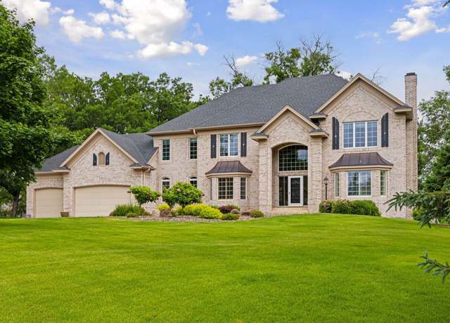 Property at 2 Bent Tree Ln, North Oaks, MN 55127, 4 beds, 4 baths