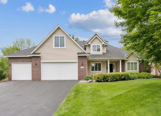 Property at 13085 56th St N, Oak Park Heights, MN 55082, 5 beds, 4 baths