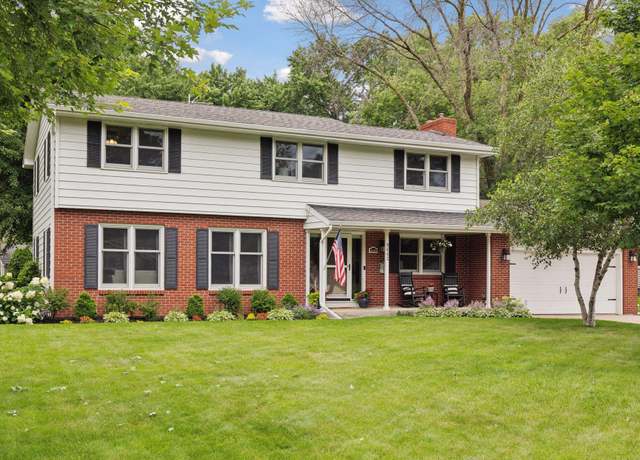 Property at 9642 Upton Rd, Bloomington, MN 55431, 4 beds, 4 baths