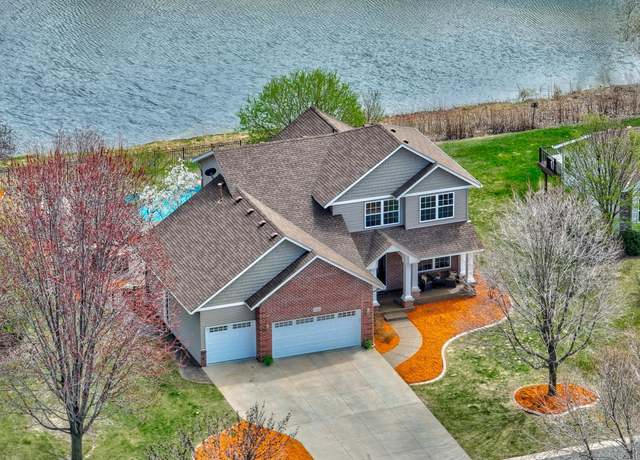 Property at 9245 Creek Way, Savage, MN 55378, 4 beds, 4 baths