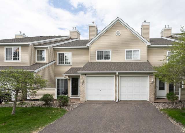 Property at 2225 Ranchview Ln N #9, Plymouth, MN 55447, 2 beds, 1 bath