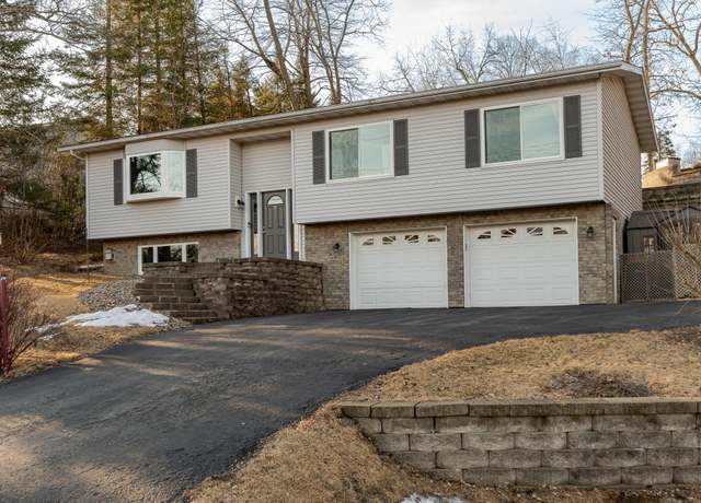 Property at 402 25th St SW, Rochester, MN 55902, 3 beds, 3 baths