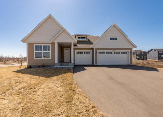 Property at 3094 Trinity Dr, Shakopee, MN 55379, 4 beds, 3 baths