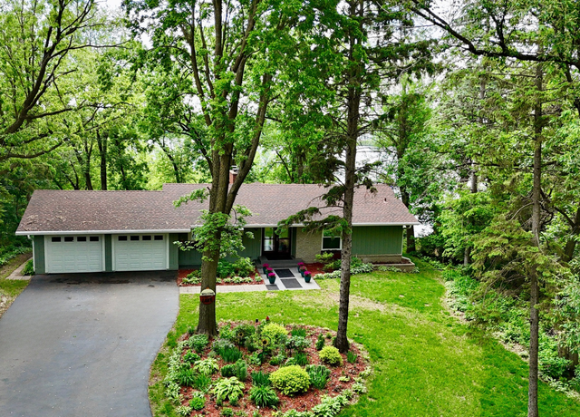 Property at 13100 Island View Dr NW, Elk River, MN 55330, 5 beds, 2 baths