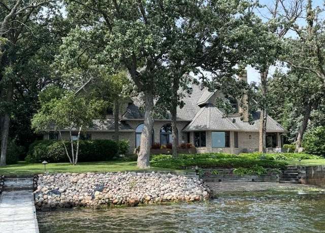 Property at 2807 Government Point Rd NE, Alexandria, MN 56308, 4 beds, 6 baths