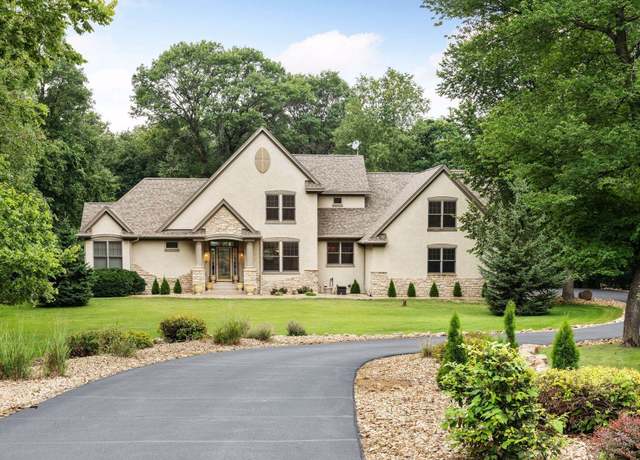Property at 241 Starrwood, Hudson, WI 54016, 4 beds, 4 baths