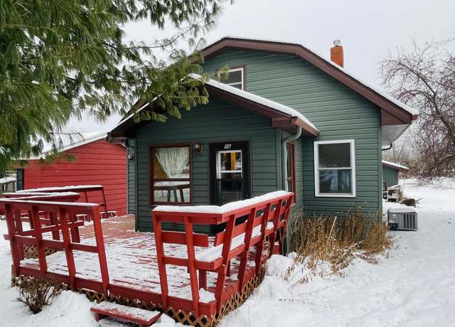 Property at 16 Haynes St N, Taconite, MN 55786, 4 beds, 2 baths