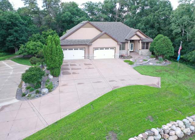 Property at 3126 137th Ave NE, Ham Lake, MN 55304, 4 beds, 3 baths