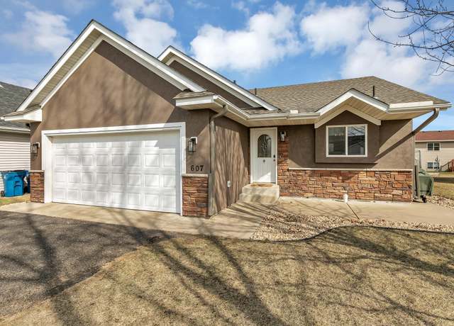 Property at 607 Hackberry Dr, Saint Joseph, MN 56374, 3 beds, 2 baths